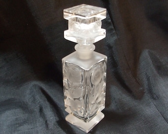 Vintage Cut Glass Perfume Bottle, Frosted Floral Perfume Bottle with Stopper