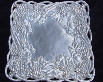 Vintage Arthur Court 1993 Aluminum Grapes Tray , Large Decorative Grape Motif Cheese Dish