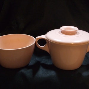 Vintage Texas Ware Pale Pink Melamine , Mid Century Modern Style, Melmac MCM Cup and Covered Sugar Bowl with Lid image 2