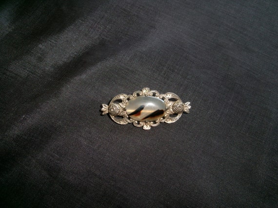 Vintage Uncas Silver Brooch with Agate, Sterling … - image 3