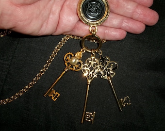 Vintage Joan Rivers Key Charm Intaglio Pendant, Long Chunky Gold Tone Chain