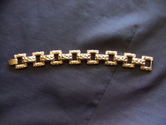 Vintage Geometric Brutalist Chunky Bracelet, Gold… - image 8