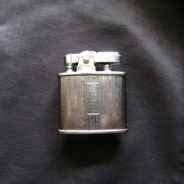 Vintage MCM SIlvertone Lighter, Ronson Standard Lighter, Untested and Old