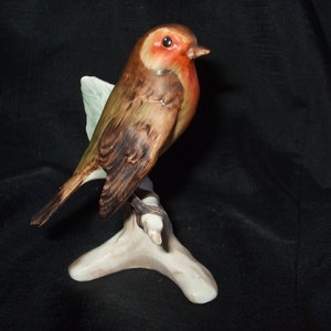 Vintage Goebel Robin Figurine, West Germany 1962 Bird on a Branch Figure