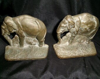 Vintage Metal Elephant Bookends, Small Elephant Bookends, Heavy Metal with Some Paint Left