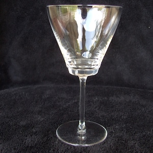 Vintage Lalique Volnay Pattern Stem , Lalique Crystal Bordeaux Wine Glass , Lalique France Glass