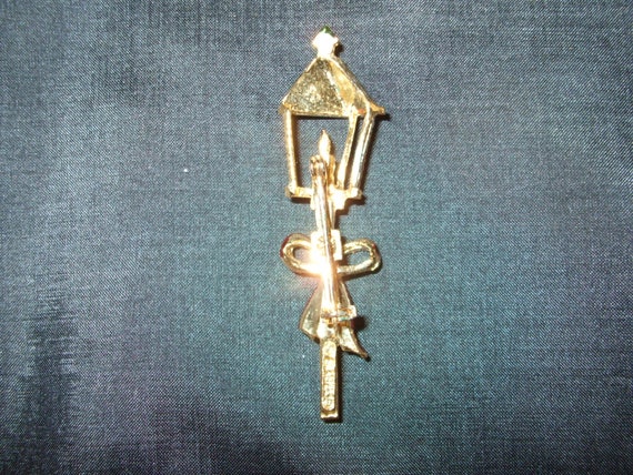 Vintage Gerrys Candle Lantern Pin , Old Christmas… - image 4
