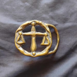 Bouwerie‎ Lane Brass Belt Buckle Libra Balance Celestial Vintage Round Horoscope Bouwerie Lane Brass Belt Buckle Libra Balance Celestial  main image 3