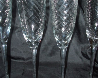 Vintage 1980s Essentials Champagne Flutes, Optique Tall Glasses Made In Romania, Set of 4 Optic Stems