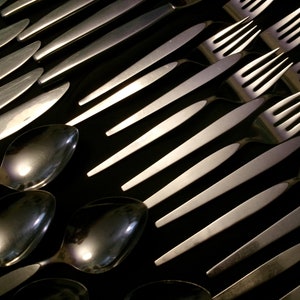 Vintage Oneida Satinique Service for 5 PLUS, Set of MCM Mod Design Knives, Spoons, Forks