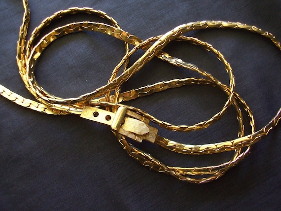 Vintage Accessocraft Belt XS Lovely Vintage Accessocraft NYC Yellow Gold Tone Metal Flat  main image 2
