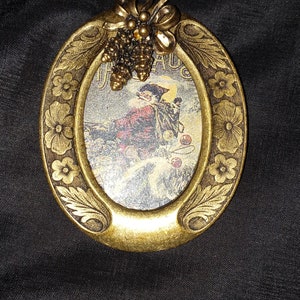Vintage Santa Claus Brooch, Large Christmas Pin, Brassy Colored Goldtone Brooch