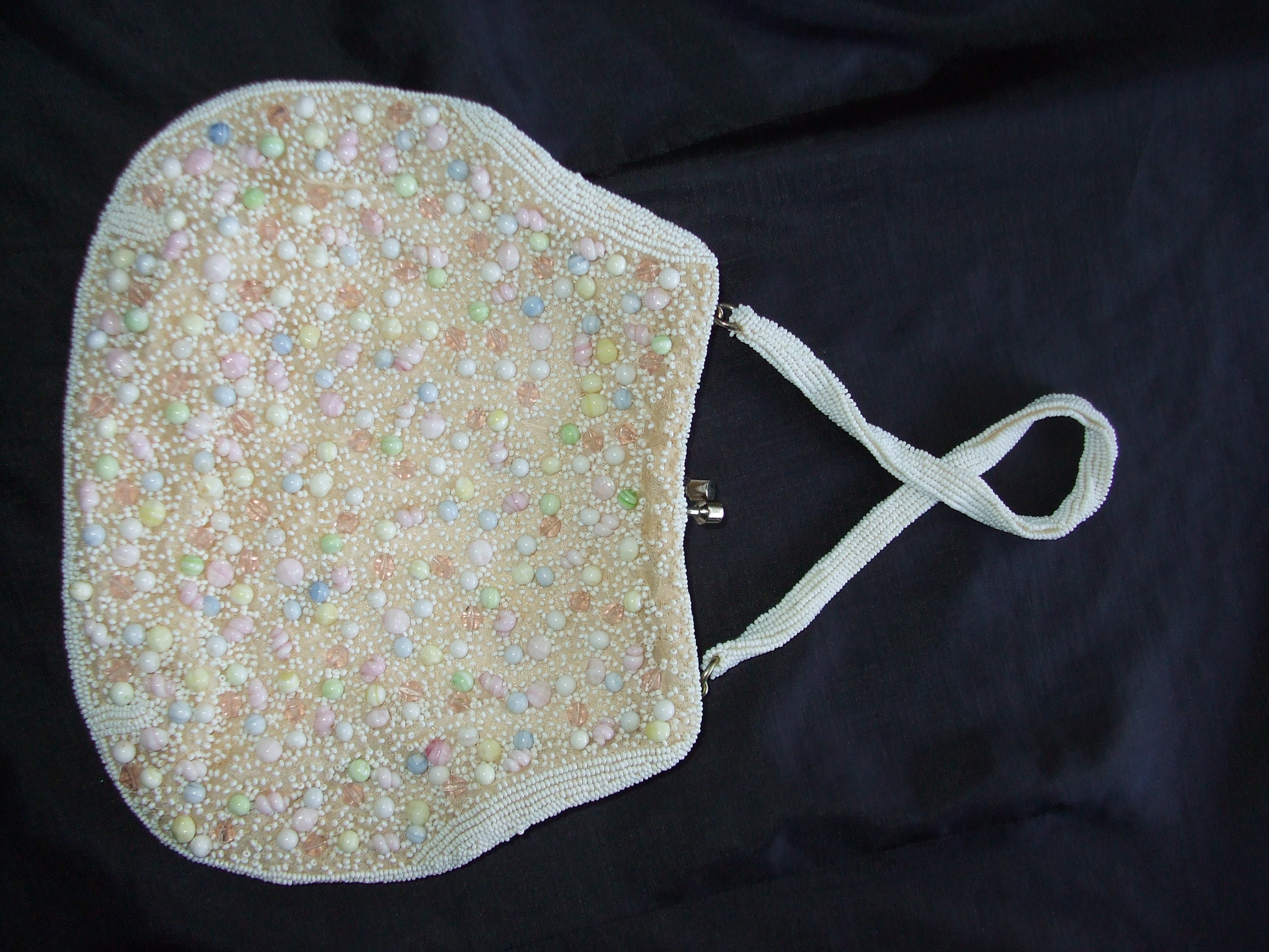 La Regale Italian Beaded Evening Bag, Japan Auction