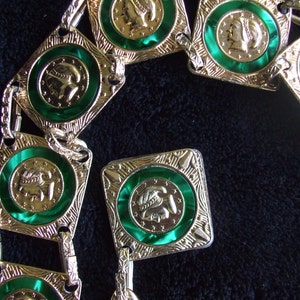 Vintage Chain Belt ,HTF Green and Gold Faces , Size Small or Medium ,Unusual Cameo Link Belt , Old Hong Kong , Seventies or Eighties Style