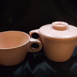 Vintage Texas Ware Pale Pink Melamine , Mid Century Modern Style, Melmac MCM Cup and Covered Sugar Bowl with Lid image 3