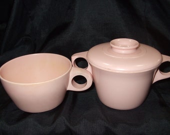 Vintage Texas Ware Pale Pink Melamine , Mid Century Modern Style, Melmac MCM Cup and Covered Sugar Bowl with Lid