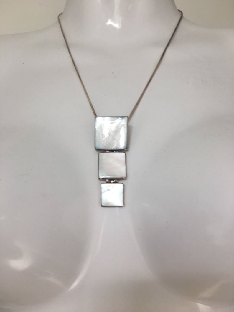 Vintage Retro Sterling Silver MOP Necklace