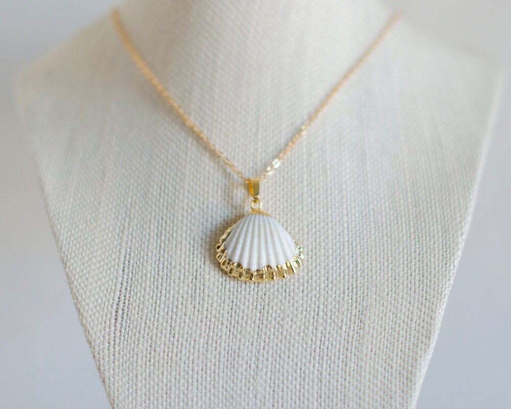 Real Scallop Shell Necklace Scallop Shell Jewelry Seashell Etsy