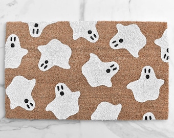 Ghost Doormat, Halloween Doormat, Cute Doormat, Halloween Decor, Front Door Mat, Ghost Doormat, Fall Decor, Welcome Mat, Spooky Rug, Doormat