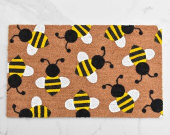 Bumble Bee Doormat, Honey Bee Doormat, Cute Doormat, Welcome Mat, Summer Doormat, Outdoor Rug, Front Door Mat, Spring Doormat, Bee Doormat