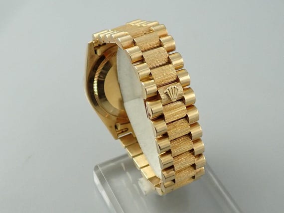 Rolex Day Date Reference 18248 authentic - image 6