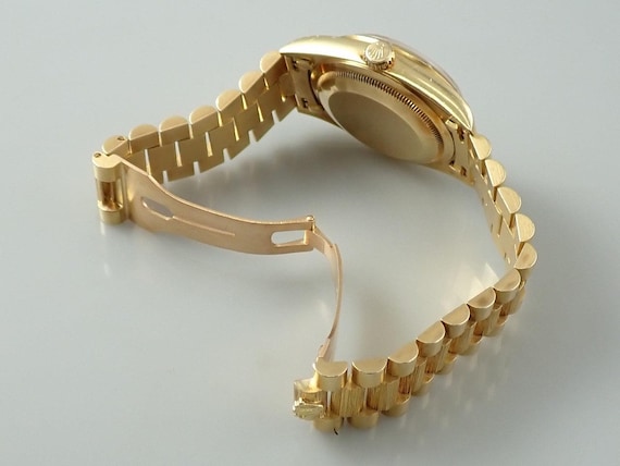 Rolex Day Date Reference 18248 authentic - image 8