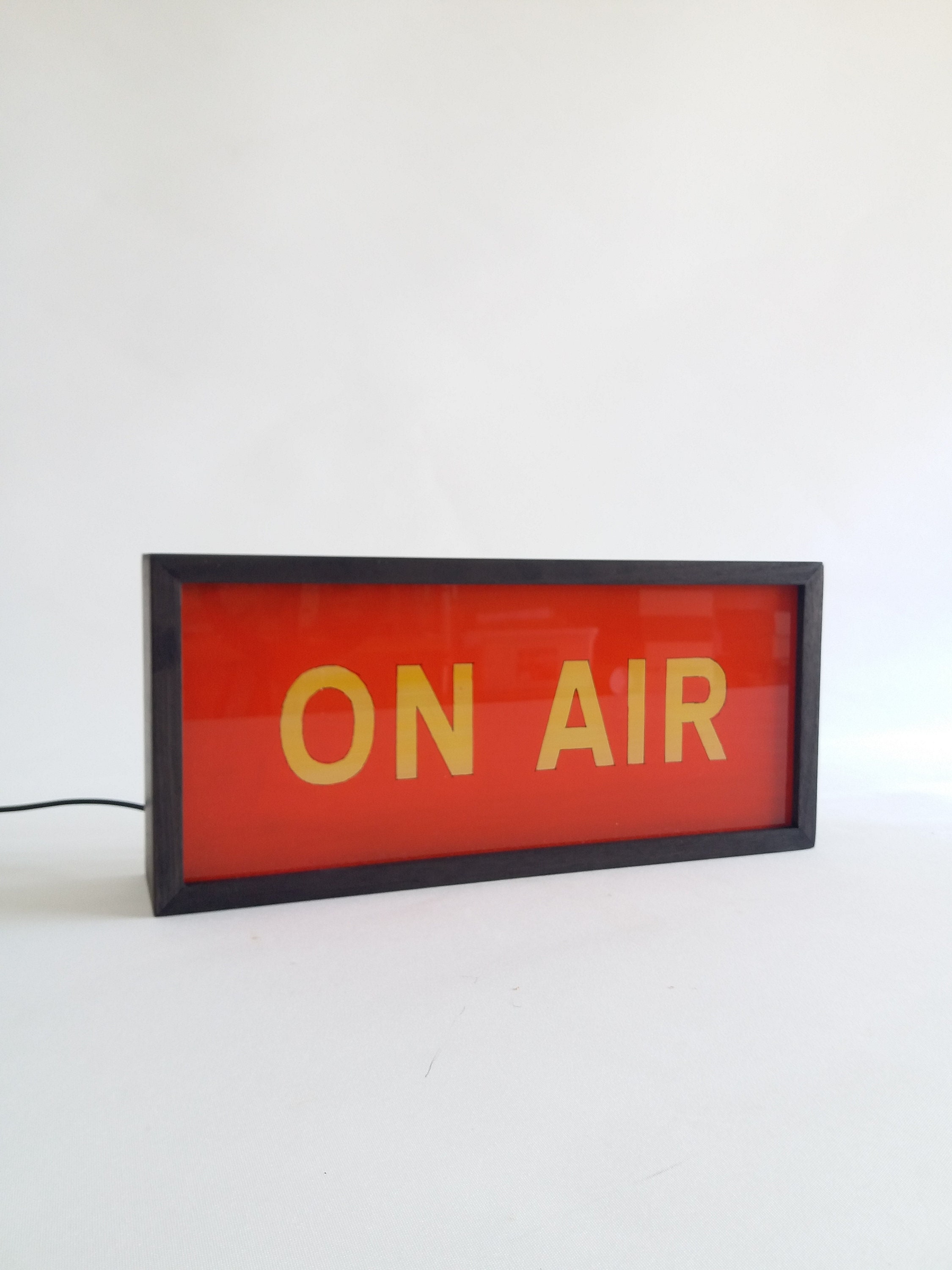 Vintage on cheap air light