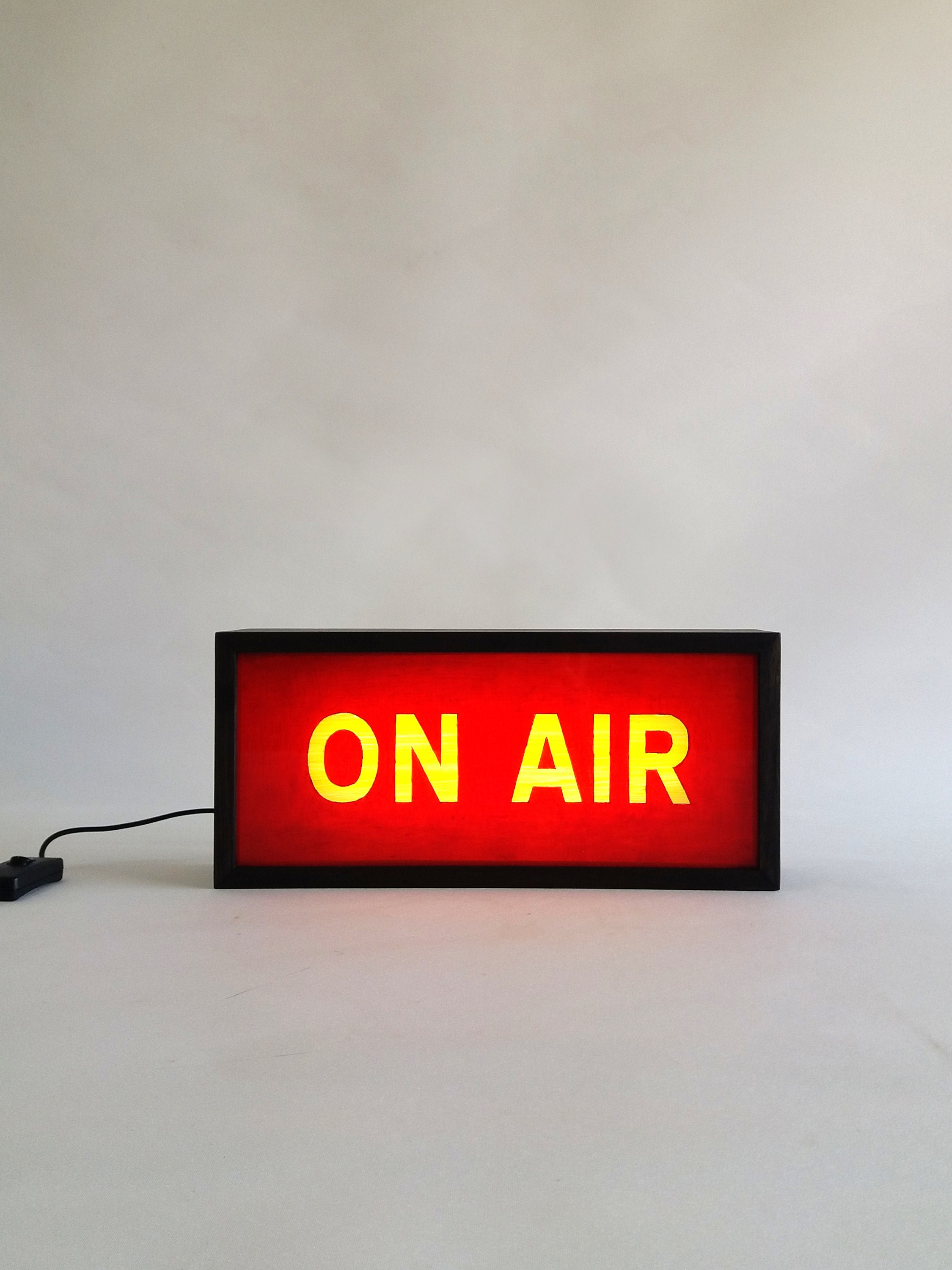 ON AIR in Red Handcrafted Wooden Light Box Sign Lighted 日本