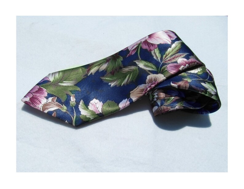 floral tie flowered tie wide flora tie silky tie navy floral tie men's accessories T 27 image 2