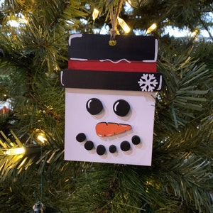 Snowman Gift Card Ornament, Cute Christmas Gift Card Holder for Teachers, Kids, Coworkers, Stocking Stuffer or Ornament Exchange