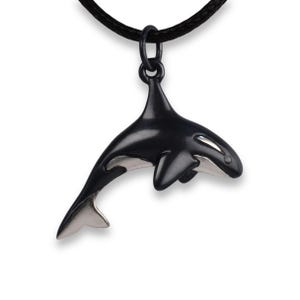 Orca necklace, Killer Whale necklace, blackened sterling silver orca jewelry pendant charm. © Argent Aqua