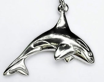 Orca necklace, killer whale jewelry, white gold and diamond, orca design charm pendant, handmade to order. © Argent Aqua