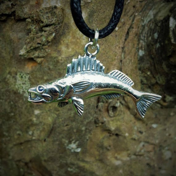 Zander Necklace, Walleye Necklace, Fishing Necklace, Silver and Sapphire, Fish  Necklace, Fishing Pendant, Fishermans Gift. © Argent Aqua -  Canada
