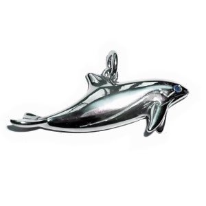 Halskette aus Sterlingsilber mit Vaquita-Motiv, Anhänger in Form eines Schweinswals mit Edelsteinauge.