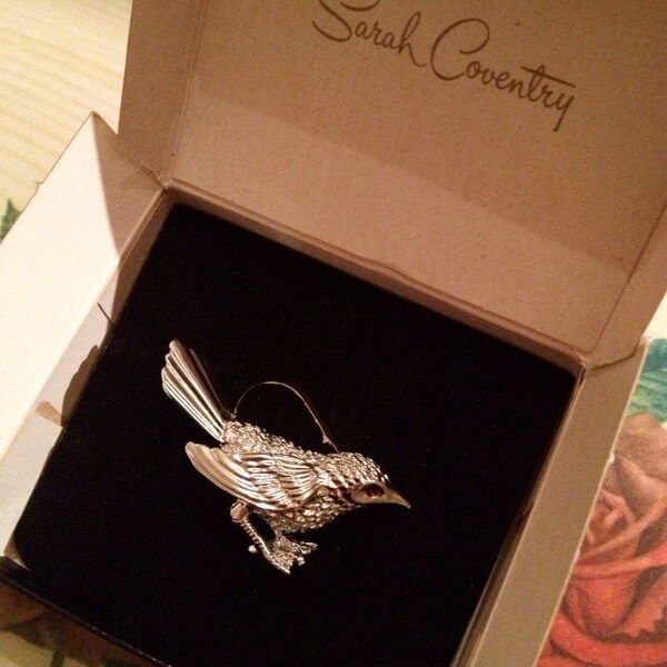 Half Price Sale - Vintage Sarah Coventry Early Bird Brooch In Original Box - Half Price