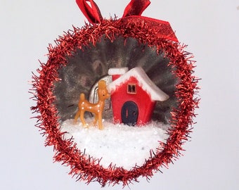 Vintage Jello mold Christmas ornament retro deer winter scene diorama tree aluminum tart tin