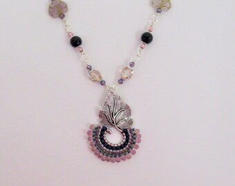 Silver plated leaf necklace pink glass bead navy blue goldstone romantic vintage 26" beaded chain