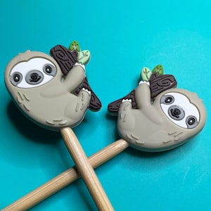 Knitting Needle Point Protectors, Knitting Needle Stoppers, Knitting Notions - Kawaii Sloth Rainforest Cute Animal Silicone Gift for Knitter