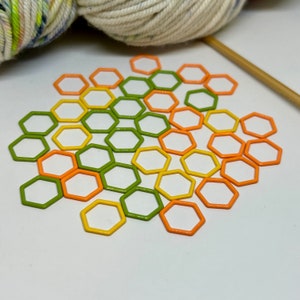 Hexagon Stitch Markers Set - Knitting Notions - Bright Unique Coated Metal Snag Free Smooth Durable Gifts for Knitters Fiber Yarn Sock Shawl