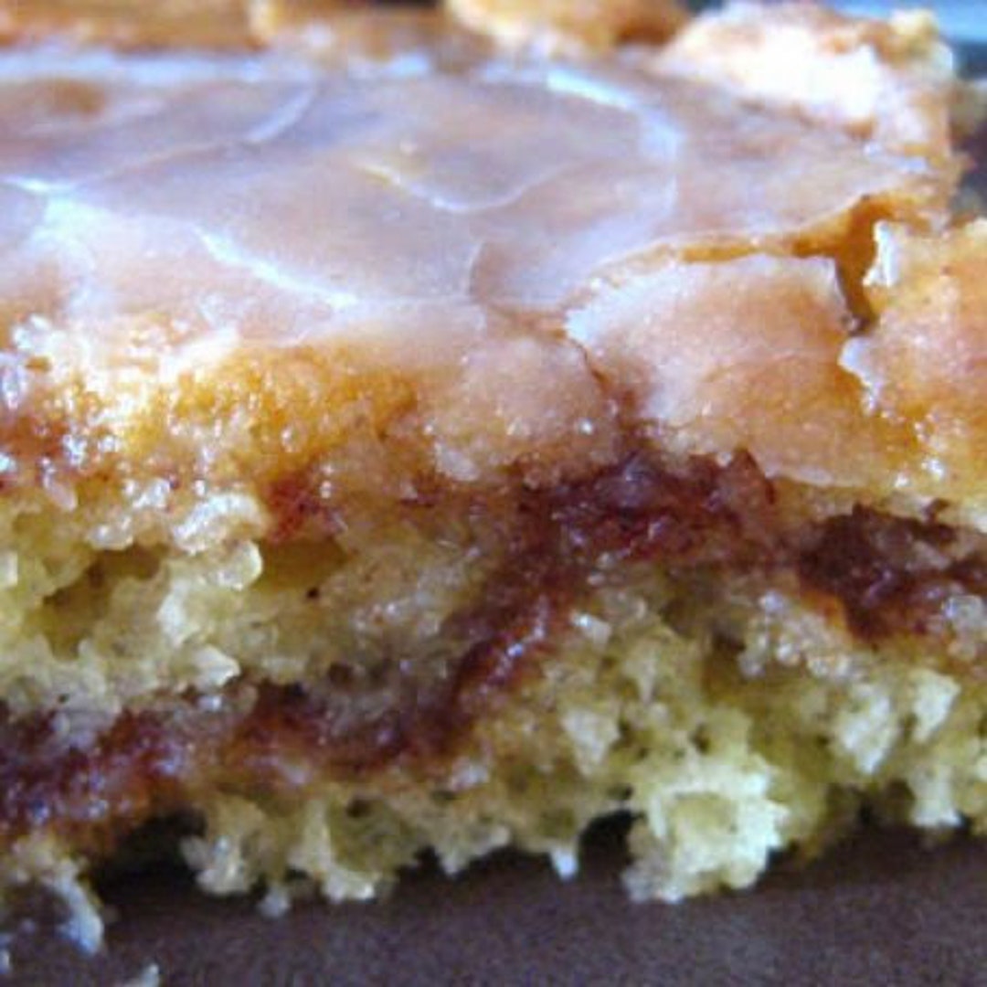 Southern Honeybun Cake Vanilla Cinnamon Glazed Cake Etsy
