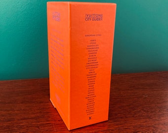 Vintage Louis Vuitton 2000 City Guide Book Set - Etsy