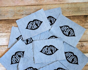 Speak Up - gezeefdrukte gerecyclede denim patch - positiviteit, empathie, handgetekend - upcycled en milieuvriendelijke punk