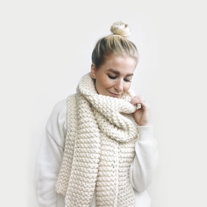 KNITTING PATTERN ⨯ Classic Scarf ⨯ The Milot