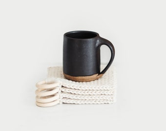 CROCHET PATTERN ⨯ Coasters, kitchen decor ⨯ The Croix