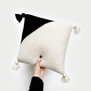 CROCHET PATTERN Color Block Square Pillow with Tassels The Boucan image 2