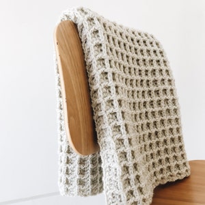 CROCHET PATTERN Blanket, Afghan Waffle Texture The Poze Throw image 6