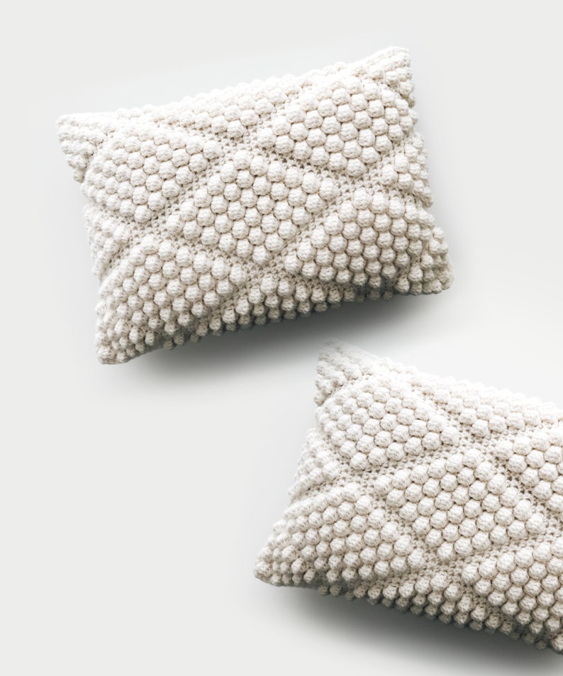 CROCHET PATTERN Diamond bobble pillow The Labadee image 1