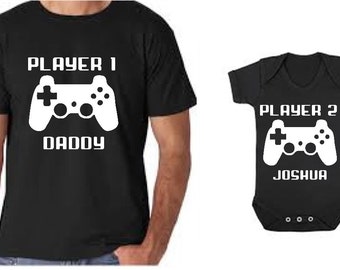 Passende Daddy Son Gamer Shirts Onesie personalisierte Spieler 1 & 2 T-Shirts