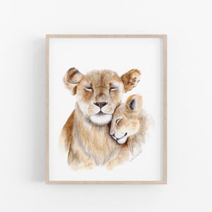 Aquarelprint van een leeuwin met haar baby, safari-dierendecoratie voor de kinderkamer.