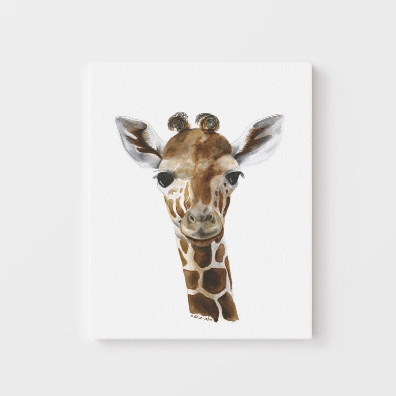 A watercolor painting of a giraffe's head, depicting its distinctive features such as its long neck, large eyes, and small horns.